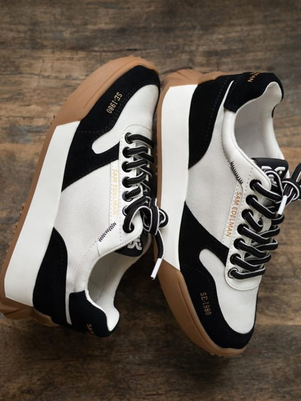 Sam Edelman Layla Sneakers, Black Suede/ White Nylon, 8.5 - Picture 3 of 11